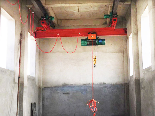 lx型電動(dòng)單梁懸掛起重機(jī)
